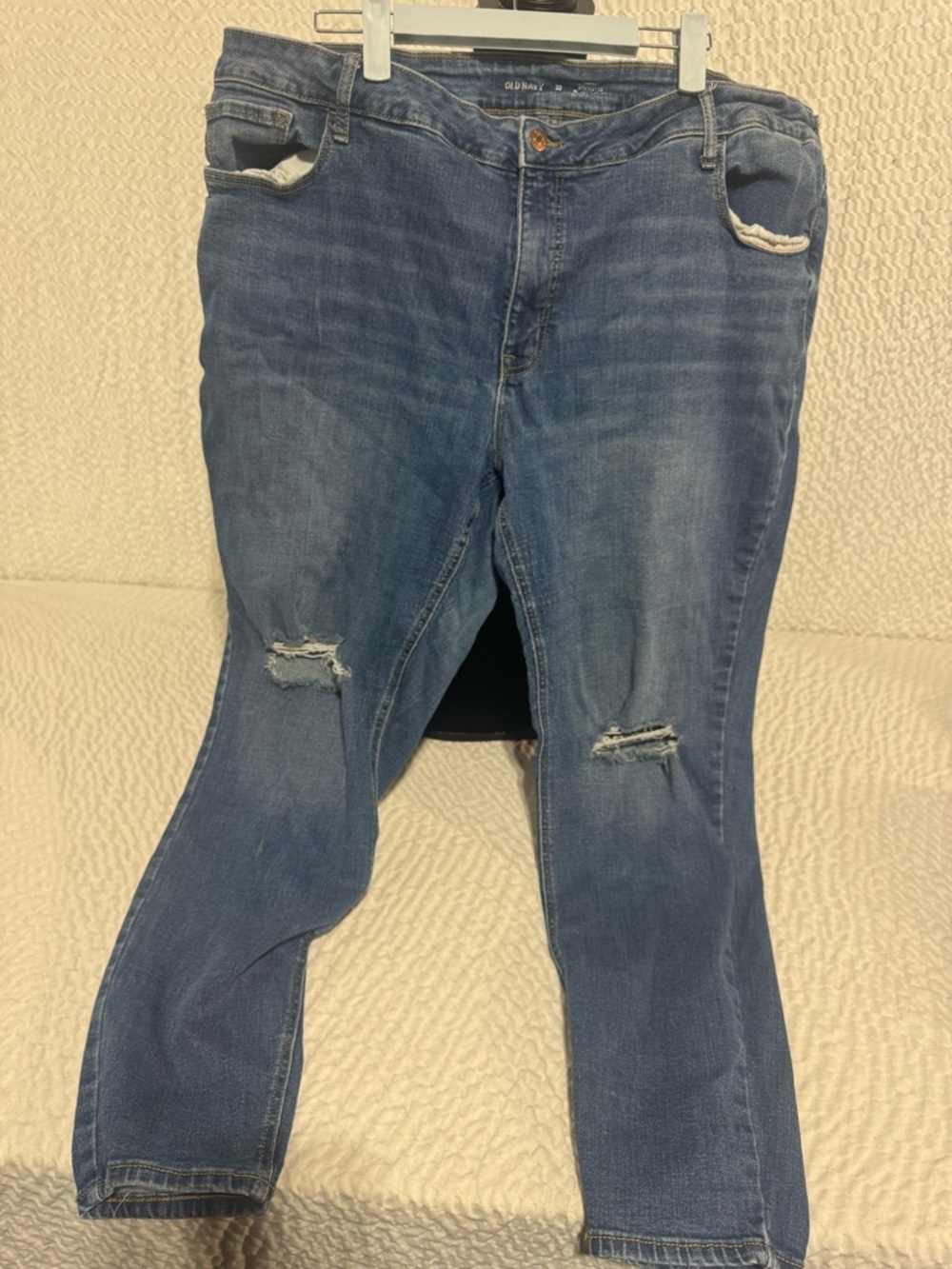 Old Navy Women's Blue Skinny Distressed Jeans